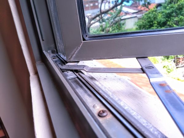 Cost of Hinged Window Replacement in Chico